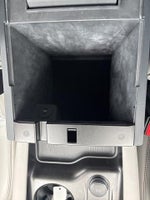 2025 Explorer Thumbnail 28