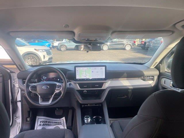 2025 Ford Explorer - $34,995