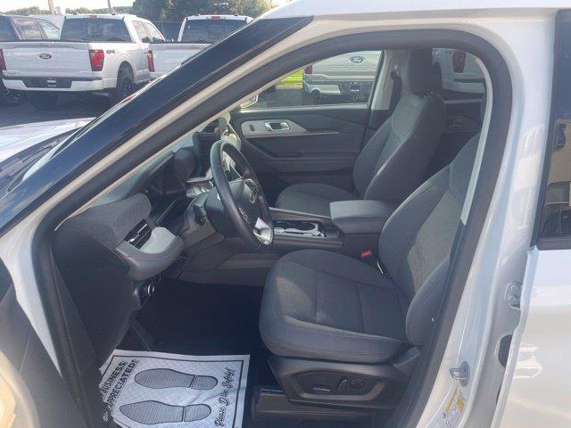 2025 Ford Explorer - $34,995