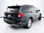 2025 Explorer Thumbnail 7
