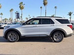 2025 Explorer Thumbnail 5
