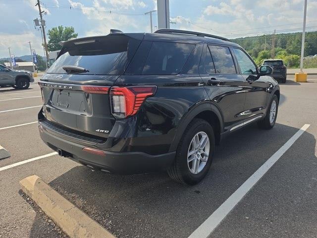 2025 Ford Explorer - $38,000