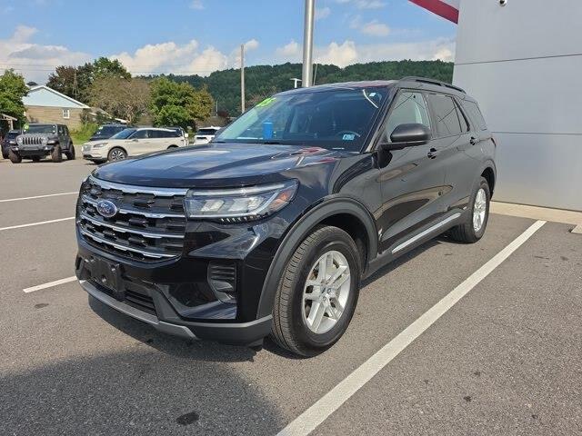 2025 Ford Explorer - $38,000