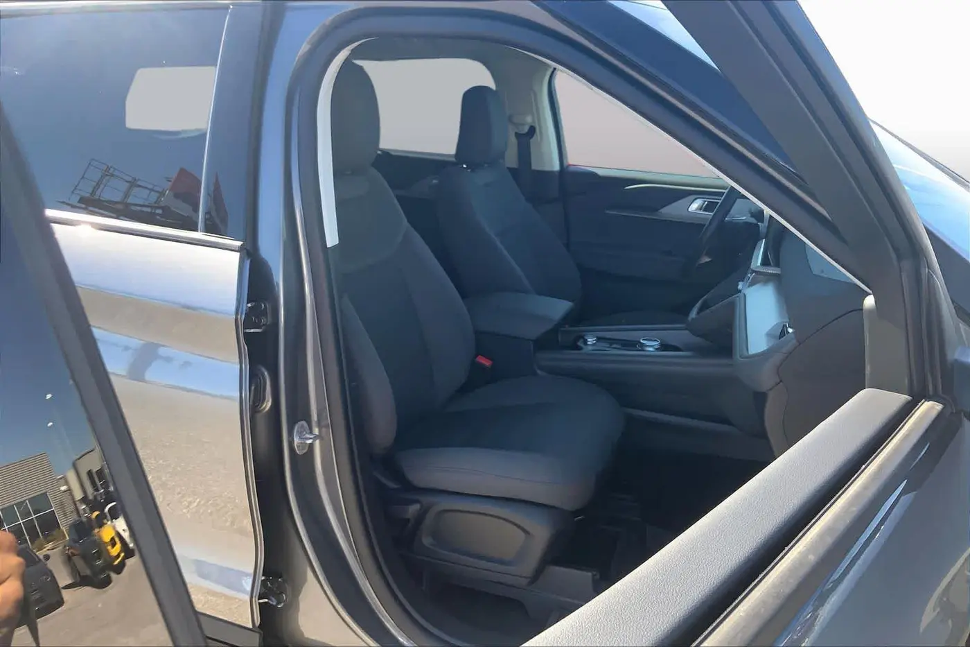 2026 Ford Explorer - $41,789