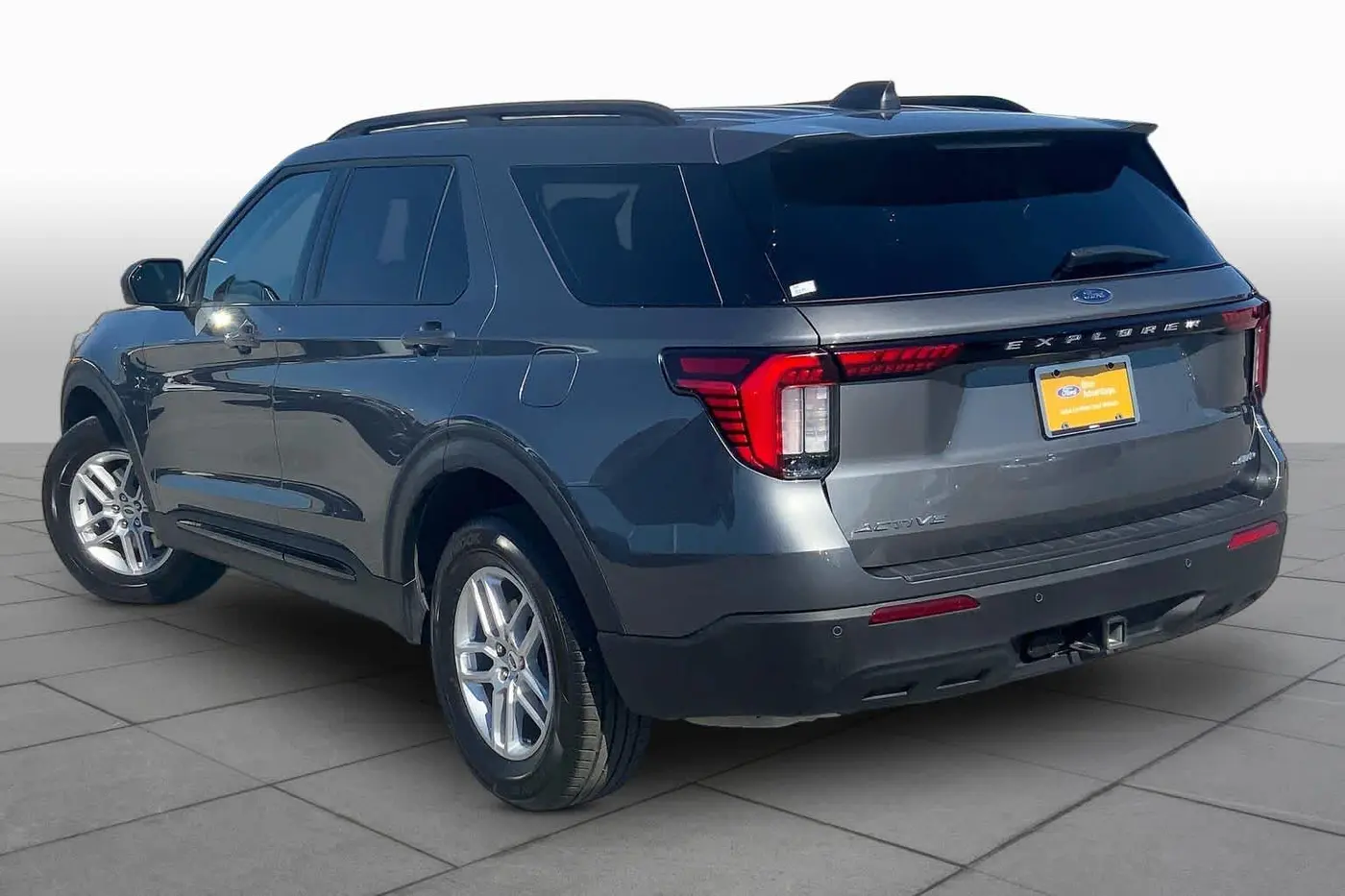 2026 Ford Explorer - $41,789