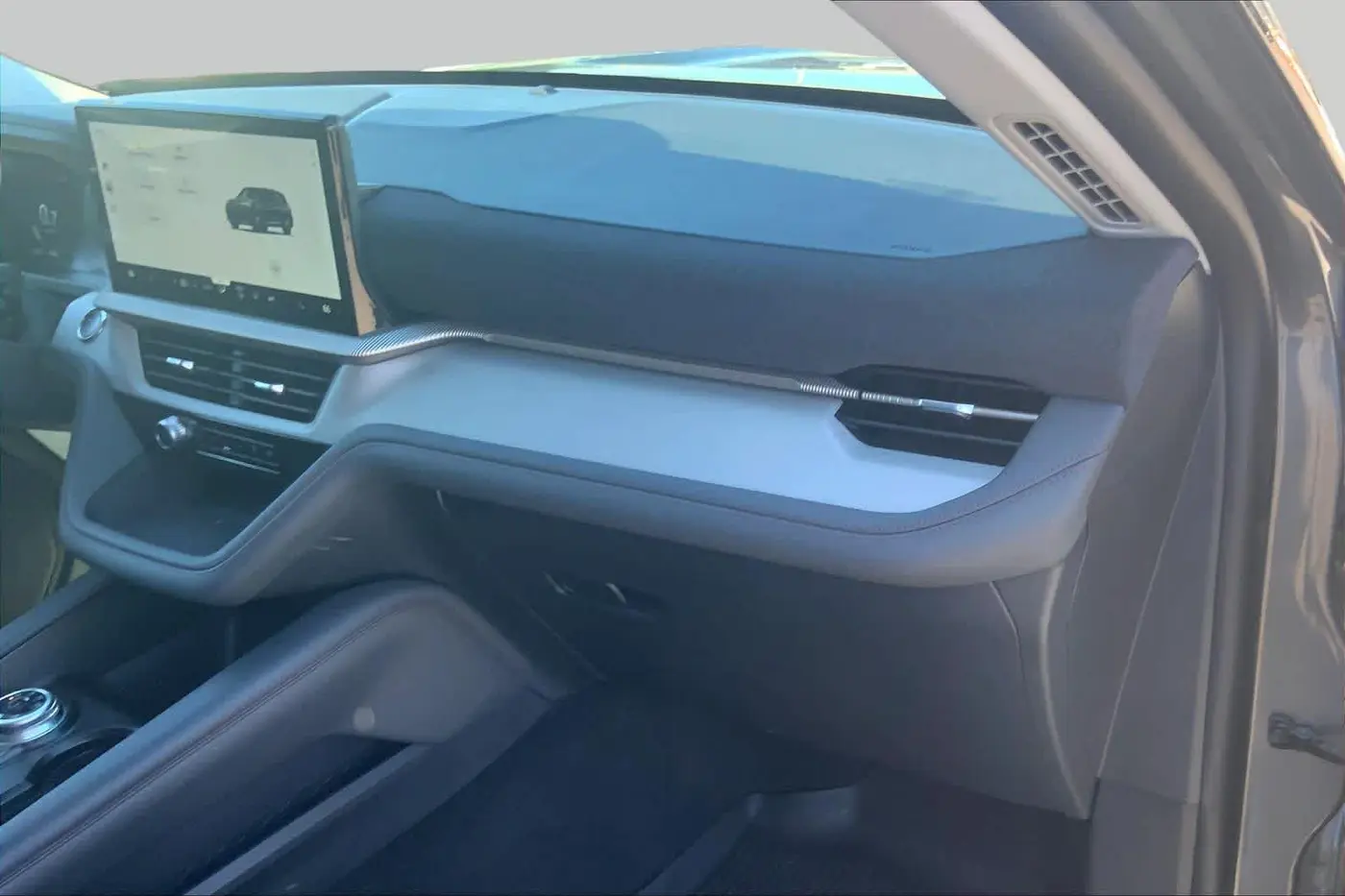 2026 Ford Explorer - $41,789