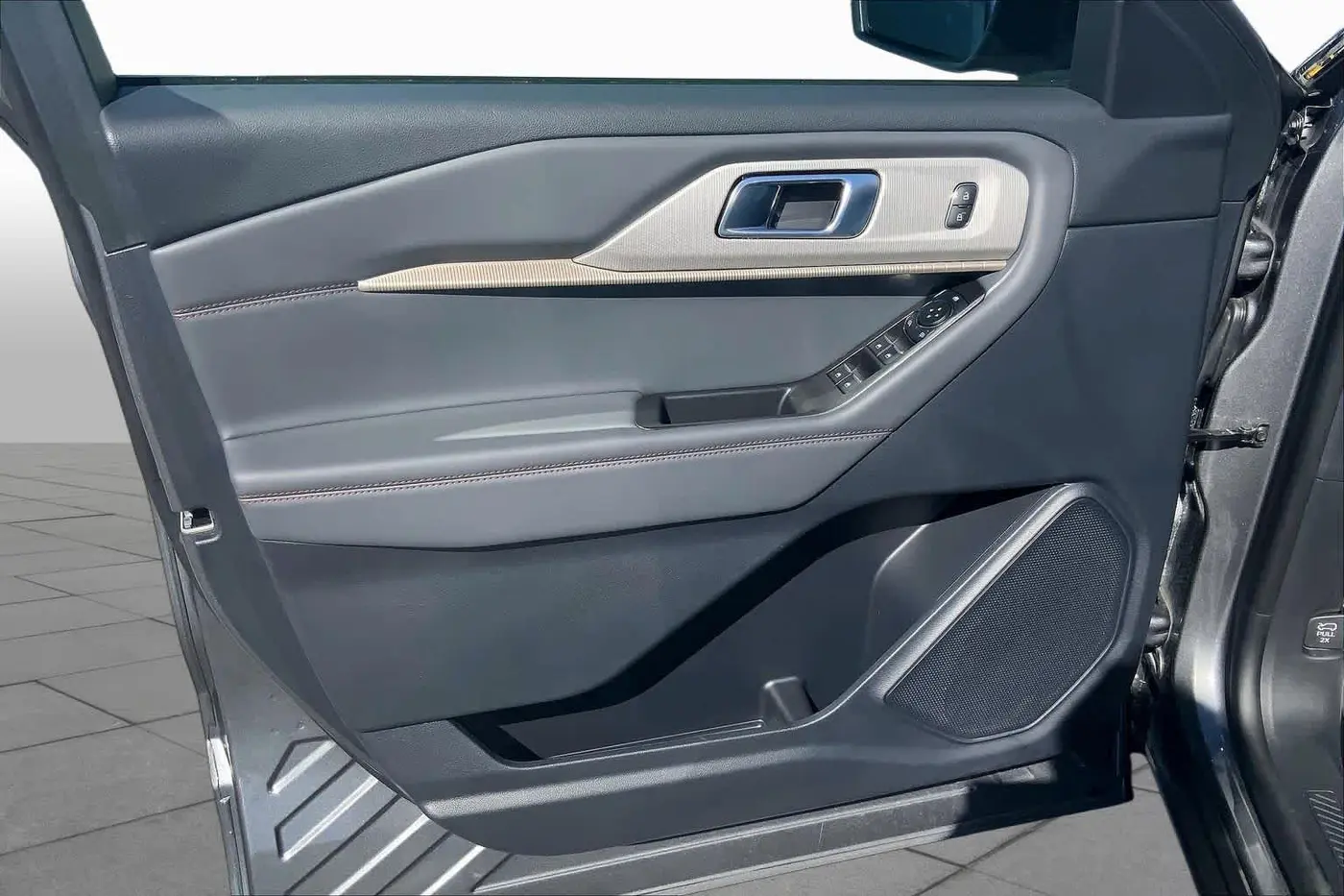 2026 Ford Explorer - $41,789
