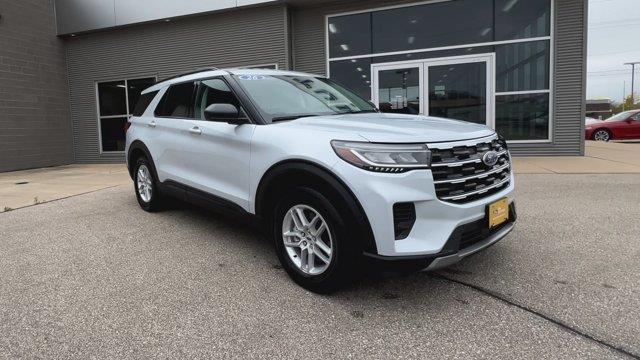 2026 Ford Explorer - $39,035