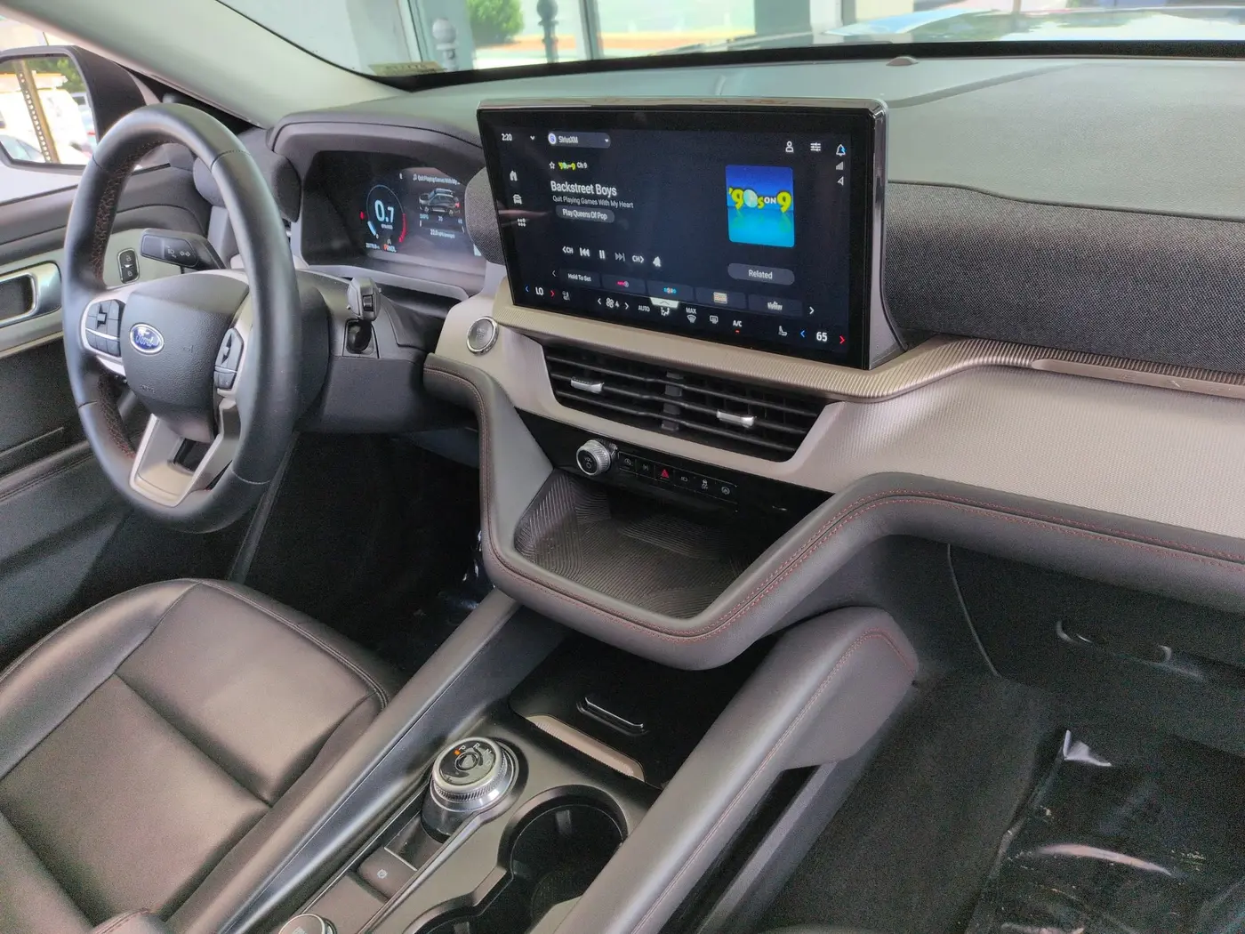 2025 Ford Explorer - $35,995