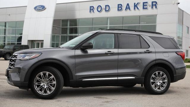 2025 Ford Explorer Active