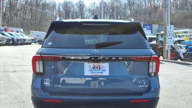 2025 Ford Explorer Active