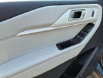 2025 Explorer Thumbnail 10