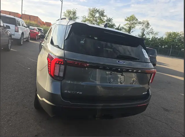 2025 Ford Explorer - $33,862