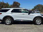 2025 Explorer Thumbnail 3