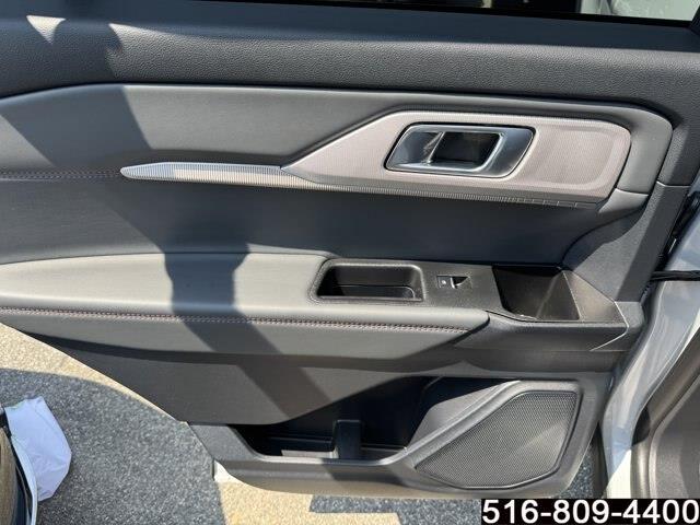 2026 Ford Explorer - $40,947