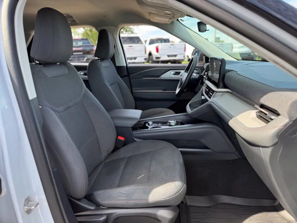 2026 Ford Explorer - $43,500