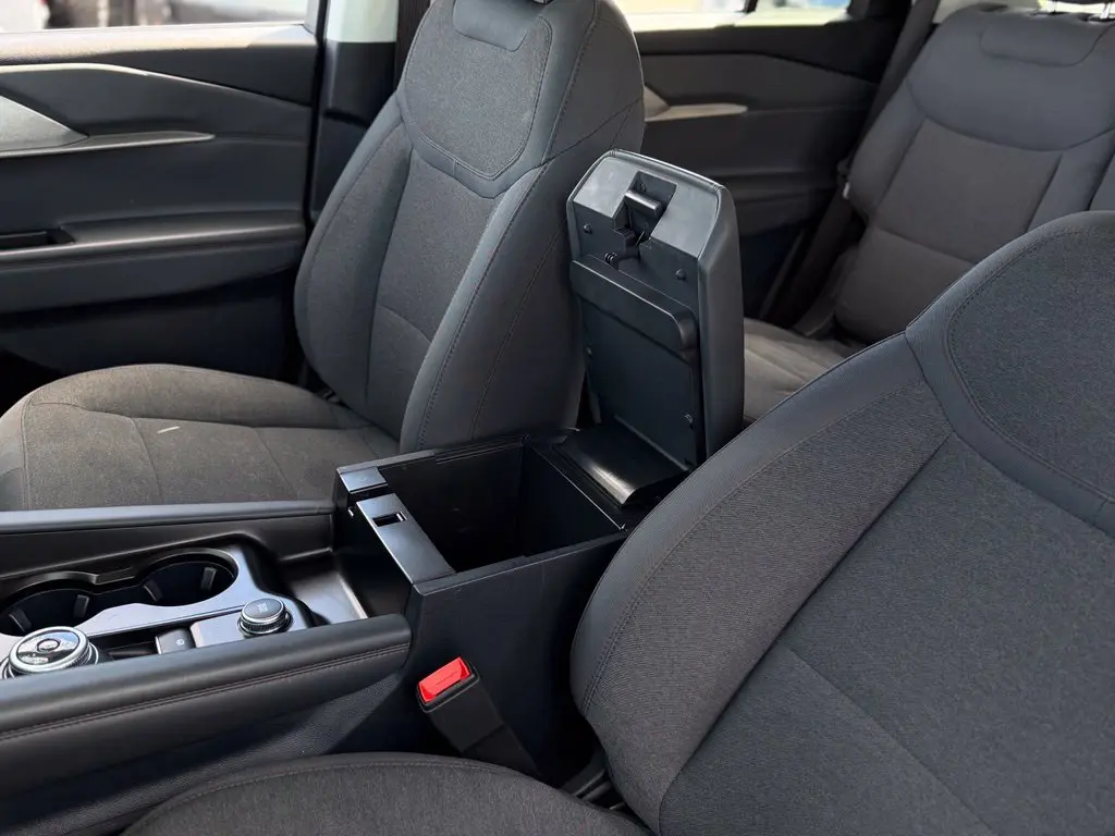 2026 Ford Explorer - $43,500