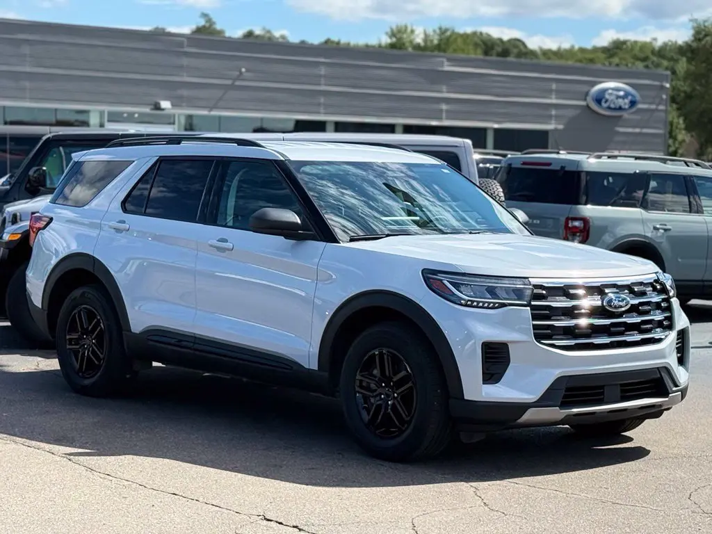 2026 Ford Explorer - $43,500