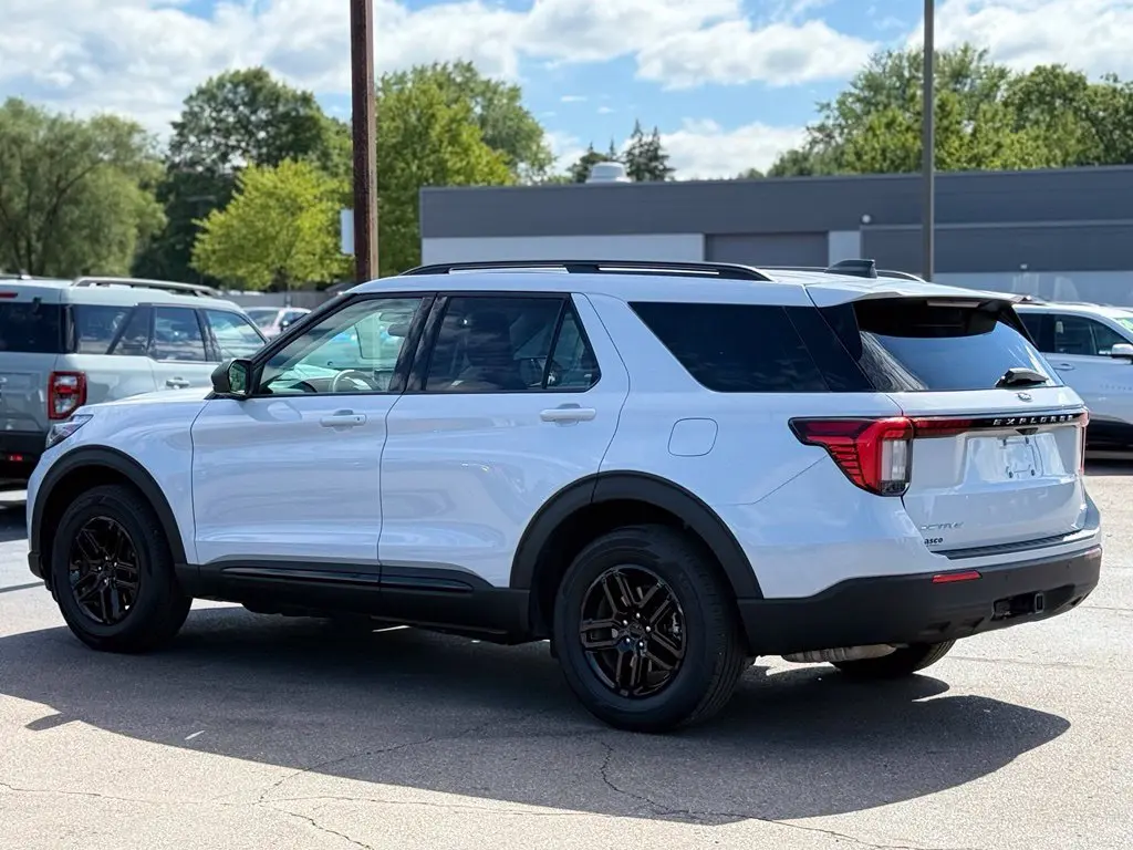 2026 Ford Explorer - $43,500