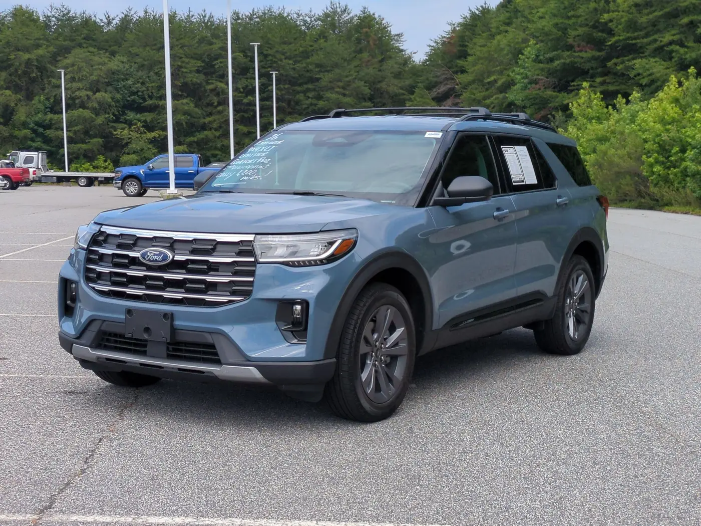 2026 Ford Explorer - $39,500