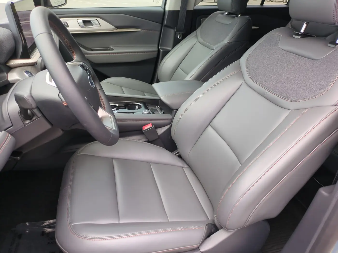 2026 Ford Explorer - $39,500