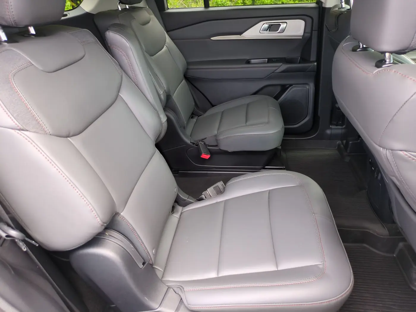 2026 Ford Explorer - $39,500