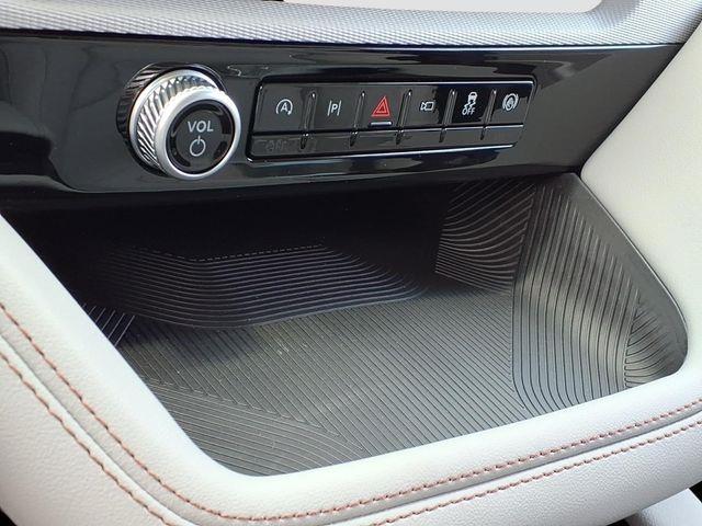 2026 Ford Explorer - $43,549