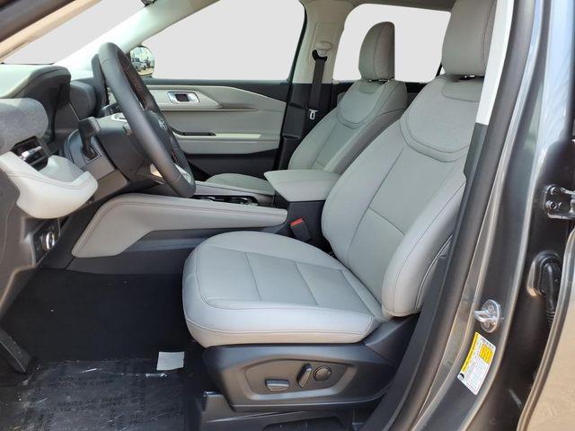 2026 Ford Explorer - $43,549