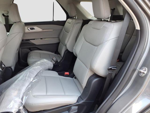 2026 Ford Explorer - $43,549