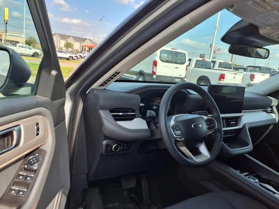 2025 Ford Explorer AWD Active 4DR SUV