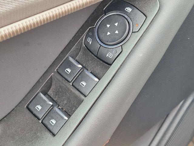 2025 Ford Explorer - $33,150