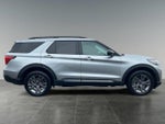 2025 Explorer Thumbnail 9