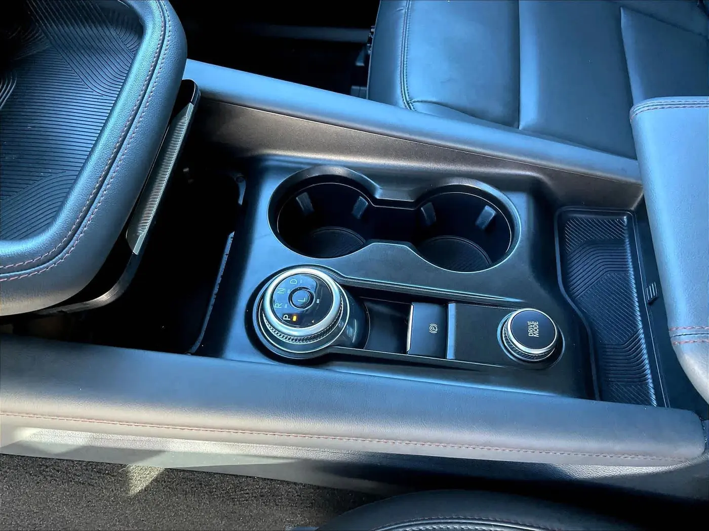 2025 Ford Explorer - $36,307