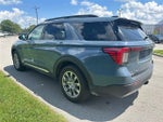 2025 Explorer Thumbnail 12