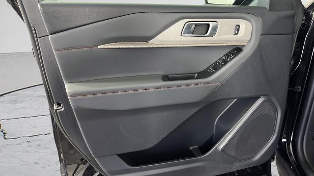 2025 Ford Explorer - $33,179
