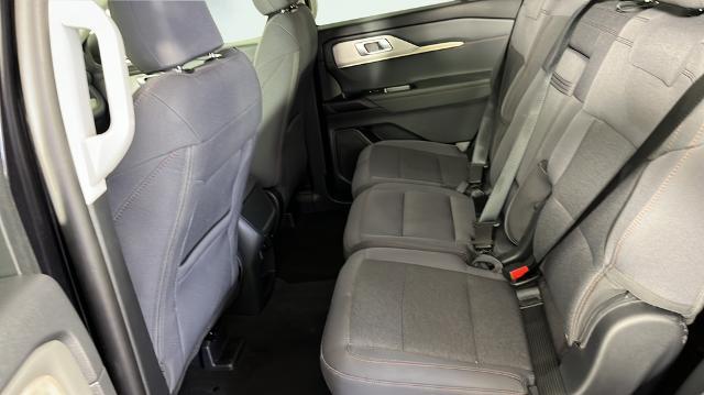 2025 Ford Explorer - $33,179