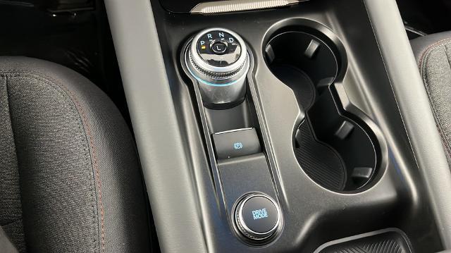 2025 Ford Explorer - $33,179