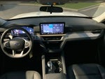 2025 Explorer Thumbnail 17