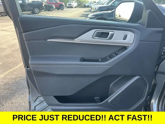 2026 Ford Explorer - $36,999