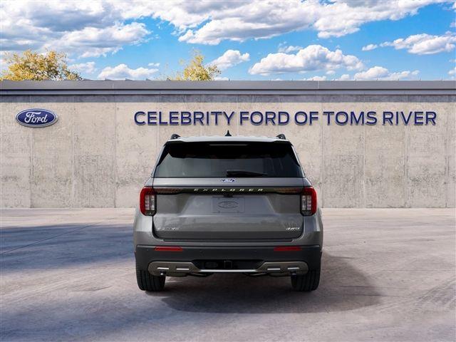 2027 Ford Explorer - $49,430