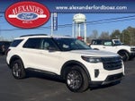 2025 Explorer Thumbnail 3