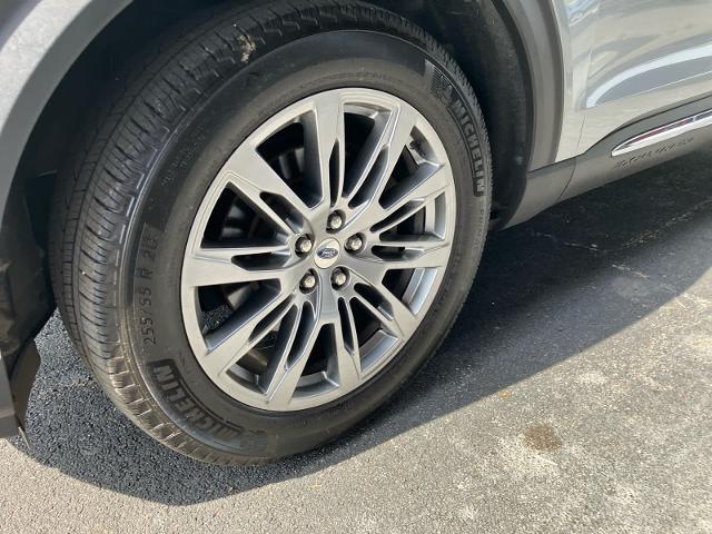 2025 Ford Explorer - $40,992