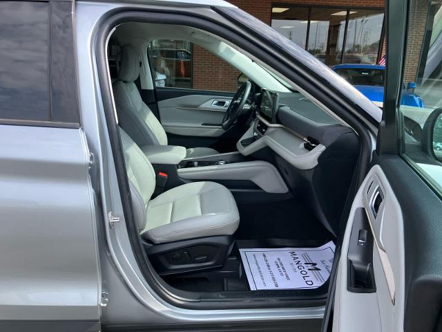 2025 Ford Explorer - $40,992