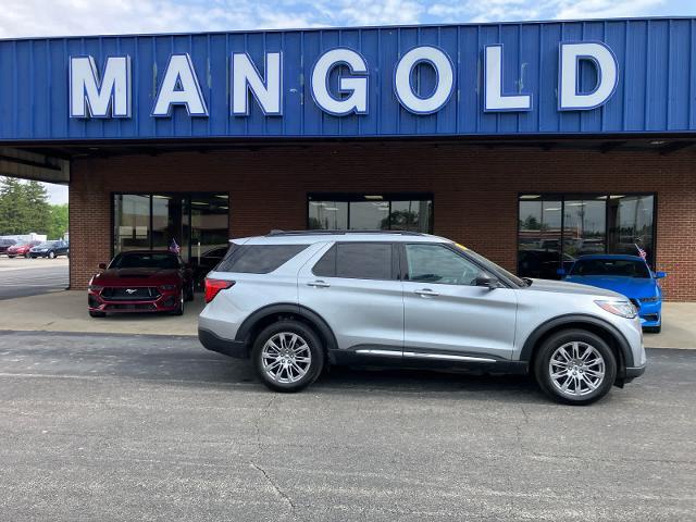 2025 Ford Explorer - $40,992