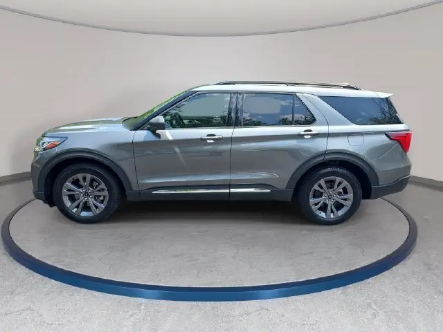 2025 Ford Explorer - $34,980