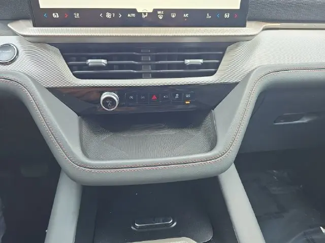 2025 Ford Explorer - $34,980