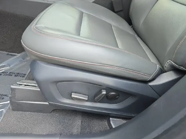 2025 Ford Explorer - $34,980