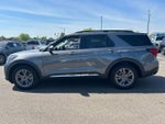2025 Explorer Thumbnail 5