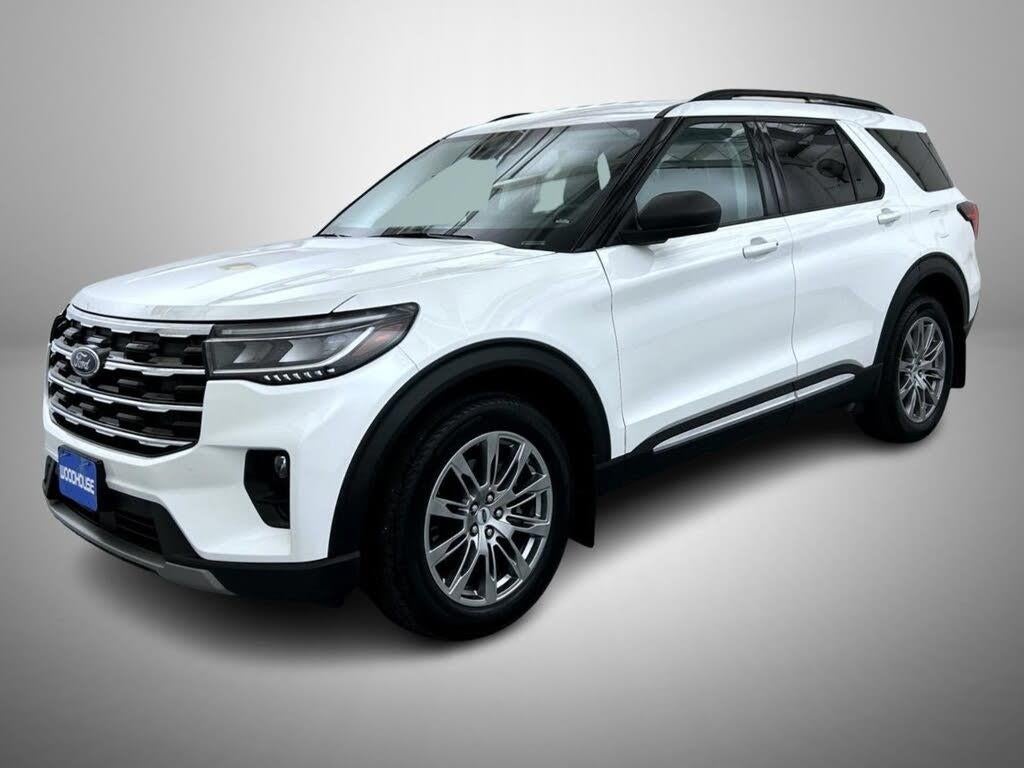 2025 Ford Explorer - $33,481