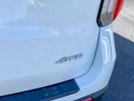 2025 Explorer Thumbnail 6